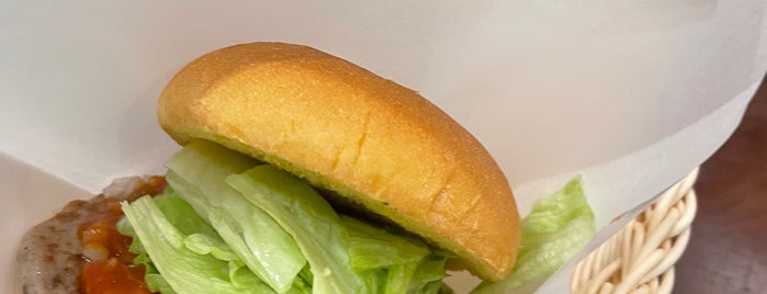 Freshness Burger is one of Japan.