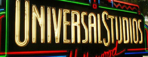 Universal Studios Hollywood is one of Costa Oeste.