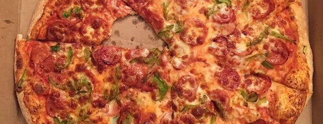 Il Paesano Pizzeria & Restaurant is one of siva: сохраненные места.