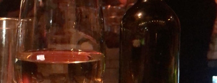 Figo Wine Bar is one of Lieux sauvegardés par Stacy.