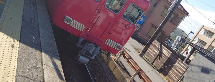 Hekinan-Chūō Station is one of 名古屋鉄道 #2.