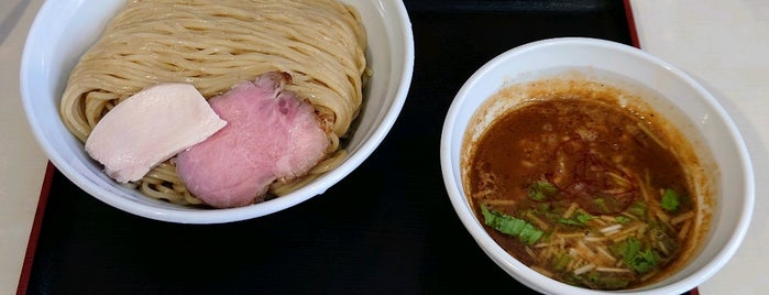 麺処 いつか is one of ラーメン10ლ(´ڡ`ლ).