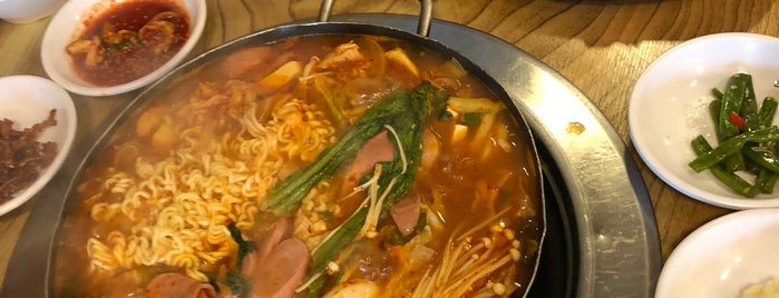 Togi Korean Restaurant is one of List of Korean food places in Singapore.