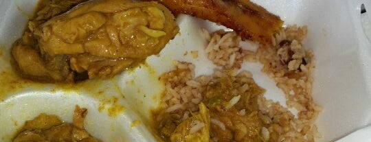 Jamaican Kitchen is one of Posti che sono piaciuti a Ya'akov.