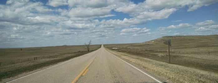 South Dakota / Nebraska border is one of Tempat yang Disukai Rick E.