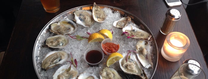 NYC Oyster happy hour
