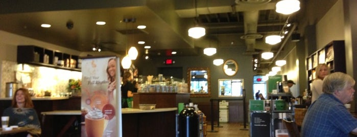 Starbucks is one of Lugares favoritos de MSZWNY.