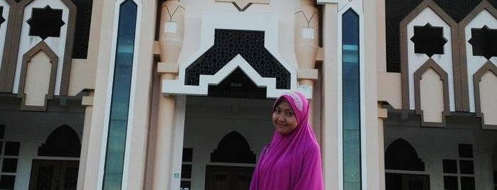 Islamic Center Tarakan is one of Welcome To Tarakan City, Indonesia.