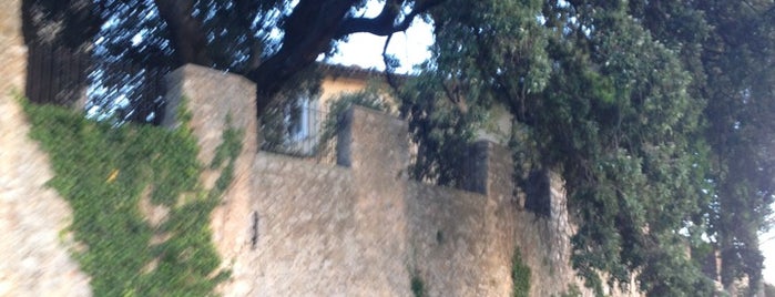 Castello di Vacone is one of Posti che sono piaciuti a Devin.