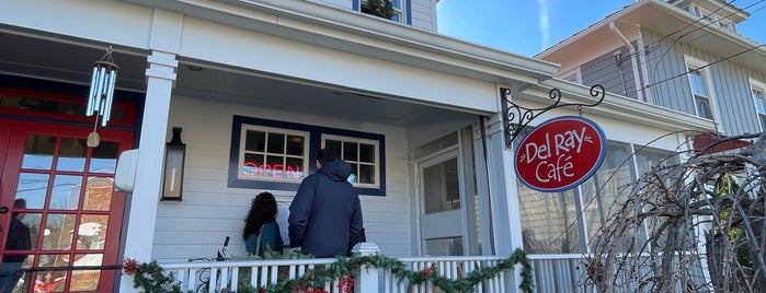 Del Ray Cafe is one of Places To Try.