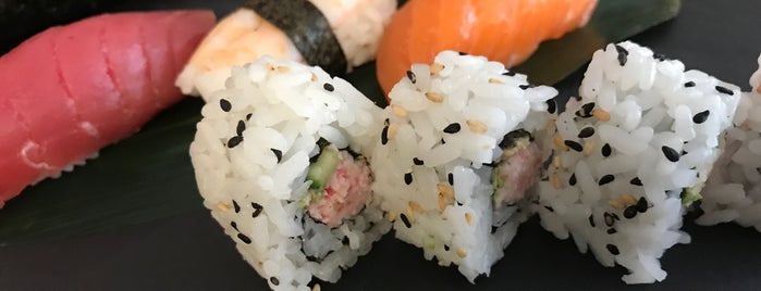 Sushi & Tapas is one of Aida : понравившиеся места.