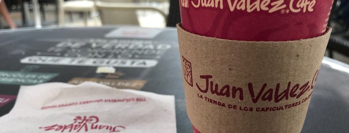 Juan Valdez Café is one of sitios concuro.