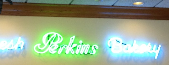 Perkins is one of Tempat yang Disukai Tammy.