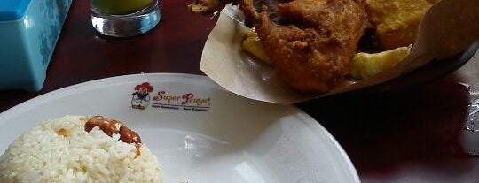 Super Penyet Setiabudi is one of Semarang Culinary.