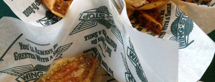 Wingstop is one of Shinaさんのお気に入りスポット.