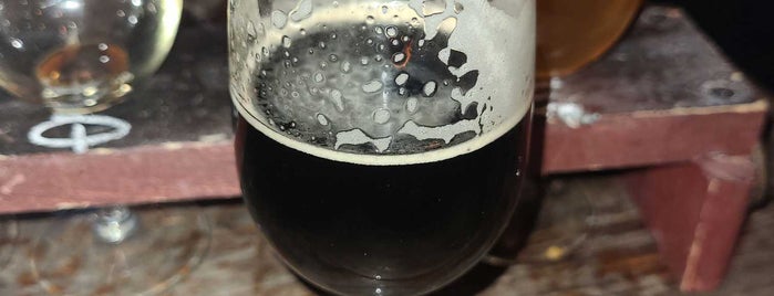 SquareHead Brewery is one of Locais salvos de Anthony.