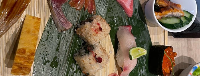 Umegaoka Sushi no Midori is one of 銀座.