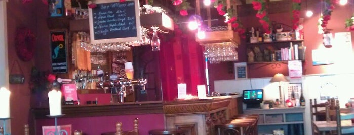 Café Rose Red is one of Bruges bars.