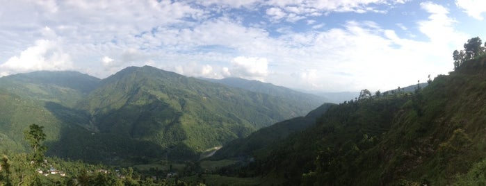 sindhupalchok district is one of riccardoさんのお気に入りスポット.