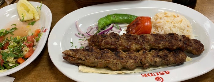 Asude Restaurant is one of Mahmut Enes'in Beğendiği Mekanlar.