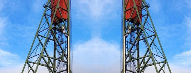 Hawthorne Bridge is one of Alさんのお気に入りスポット.