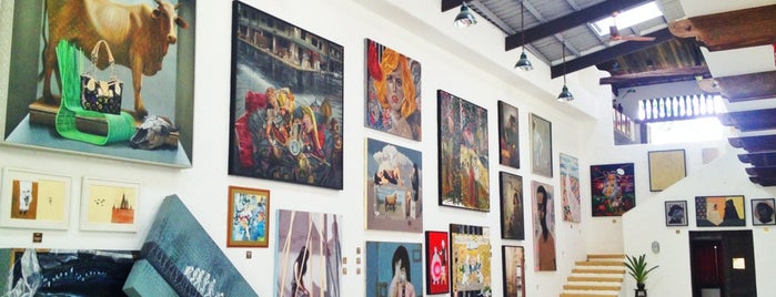 Pinto Art Museum is one of Manila.