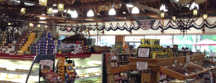 Old World Food Market is one of Favorite places in Rockland.