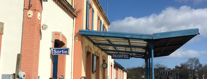 Gare SNCF de Paimpol is one of Bretagne Historique.
