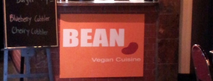 BEAN Vegan Cuisine is one of Lugares favoritos de Amy.