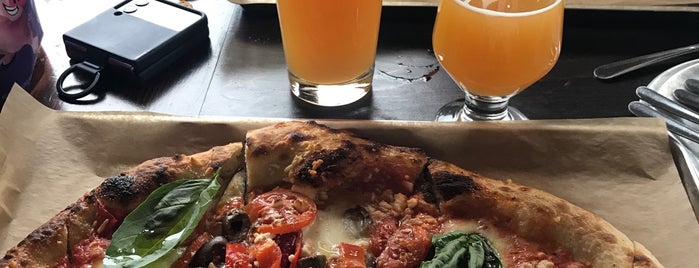 Resonate Brewery & Pizzaria is one of Breweries I've Visited.