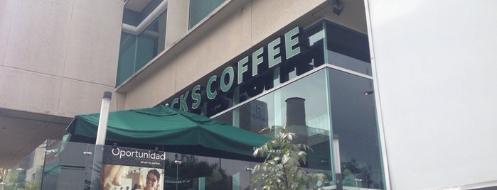 Starbucks is one of Orte, die Karla gefallen.