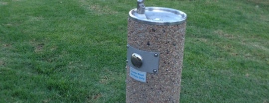 Doggie Water Fountain is one of Irvine Parks.