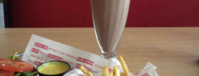 SmashBurger is one of Andyさんのお気に入りスポット.