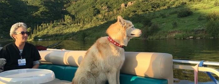 Catamount Lakehouse is one of Craig'in Beğendiği Mekanlar.