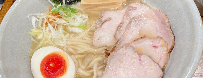 Homemade Ramen 青麦 is one of Vicさんのお気に入りスポット.