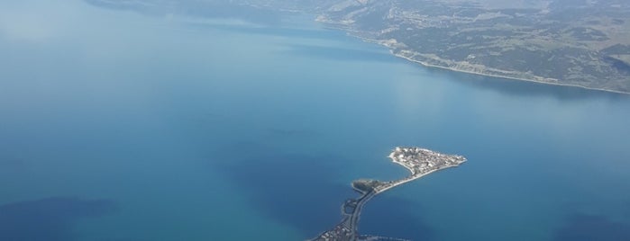 Nis Adası is one of AfynKthyUşkDnzlBrdrIsparta.