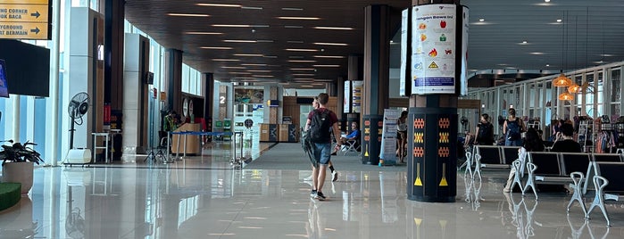 Bandara Komodo (LBJ) is one of Visited Airports.