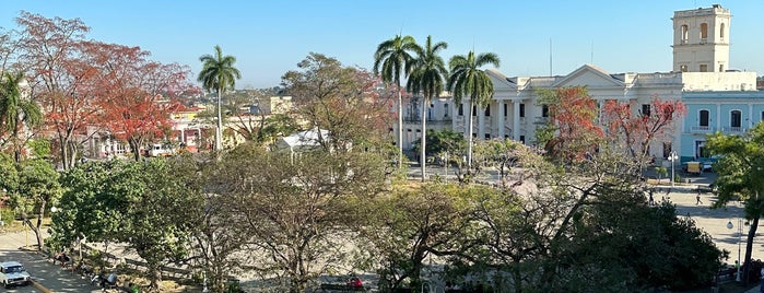Santa Clara is one of Ciudades.
