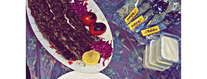 Sofreh Restaurant | رستوران سفره is one of Tempat yang Disimpan Soheil.