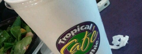 Tropical Smoothie Cafe is one of สถานที่ที่ Ronnie ถูกใจ.