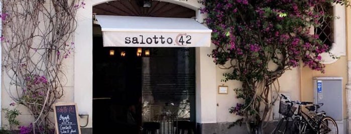 Salotto 42 is one of While in Italy.