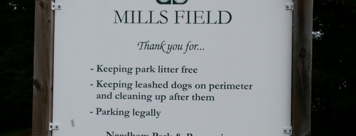 Mills Field is one of Posti che sono piaciuti a Gil.
