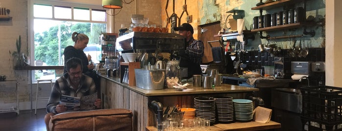 The Alchemist Espresso is one of สถานที่ที่ Romana ถูกใจ.