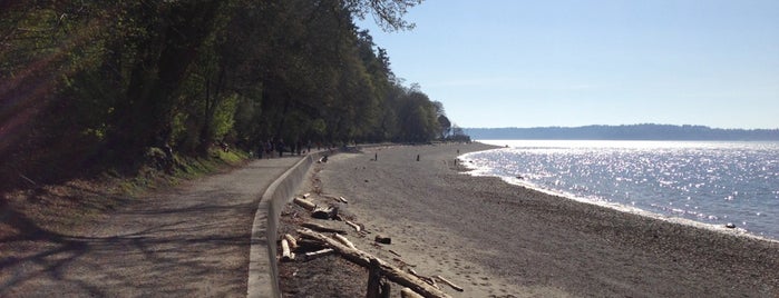Lincoln Park is one of West Seattle Livin.