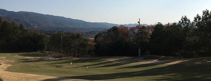リオフジワラカントリークラブ is one of 三重県のゴルフ場.