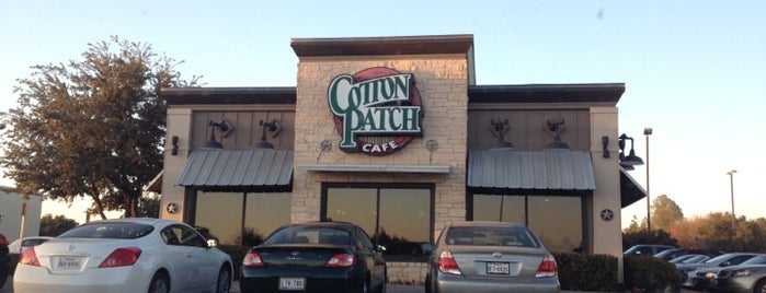 Cotton Patch Cafe is one of Lugares favoritos de Jan.