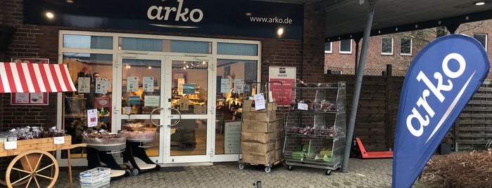 arko Outlet is one of Preis wert & günstig shoppen.