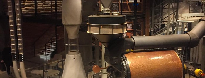 Starbucks Reserve Roastery is one of Short trip in Seattle.
