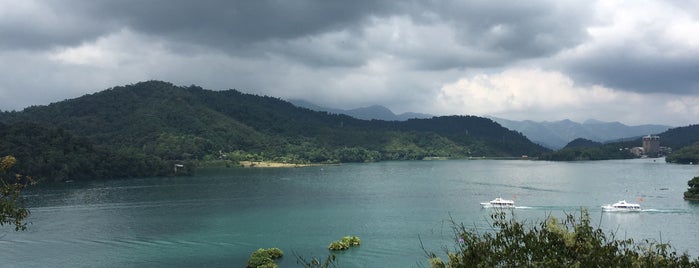 Sun Moon Lake is one of Orte, die _ gefallen.