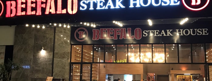 BEEFALO Steak House is one of Serbayさんの保存済みスポット.